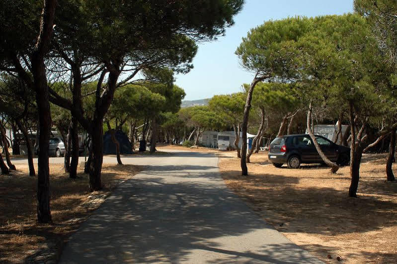 Готель Parque De Campismo Orbitur Guincho Кашкайш Екстер'єр фото
